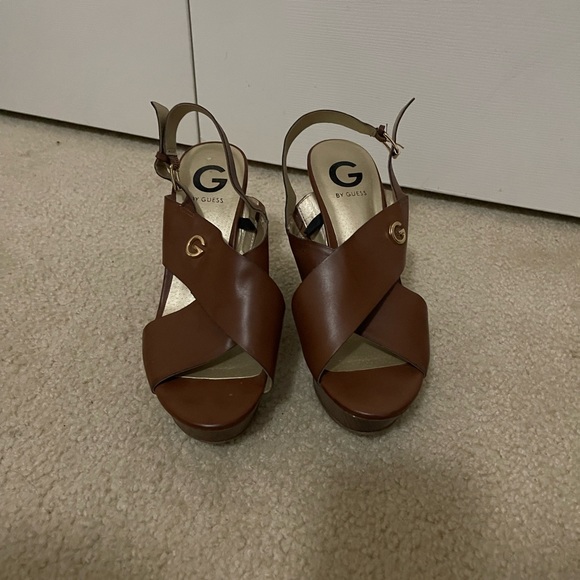 Guess wedge shoes - Picture 2 of 2
